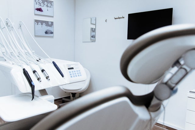 Antibiotice pentru prevenirea sau tratarea infecțiilor dentare